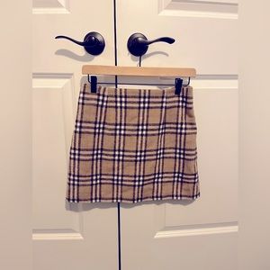 Pink Lilly skirt size small